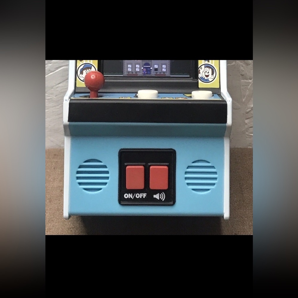 Fix It Felix Jr. Mini Arcade Machine Disney's Wreck It Ralph Tested & Working - Picture 3 of 15